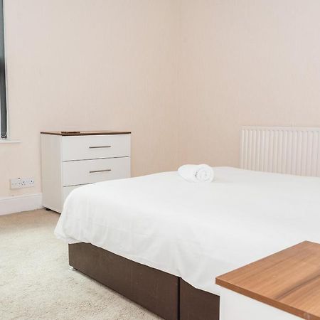 Hanley Park House Villa Stoke-on-Trent Esterno foto
