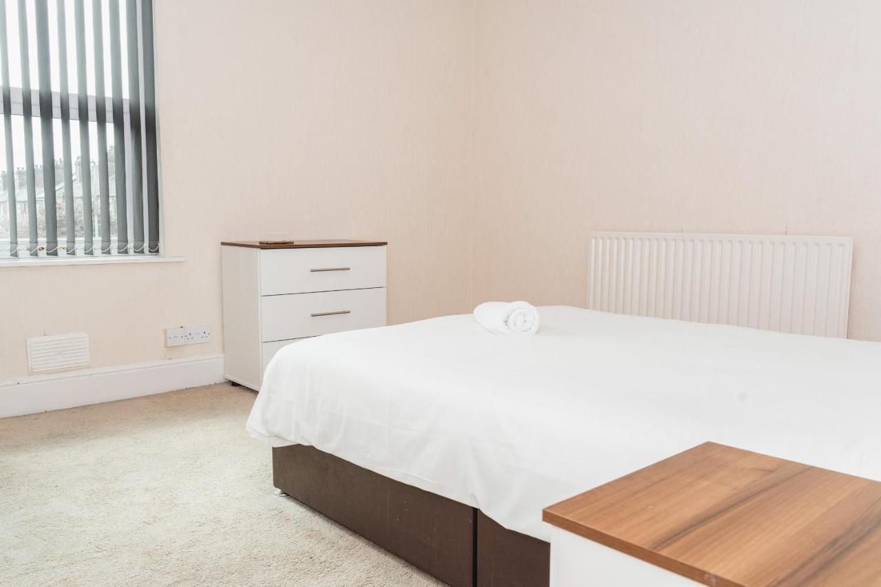 Hanley Park House Villa Stoke-on-Trent Esterno foto