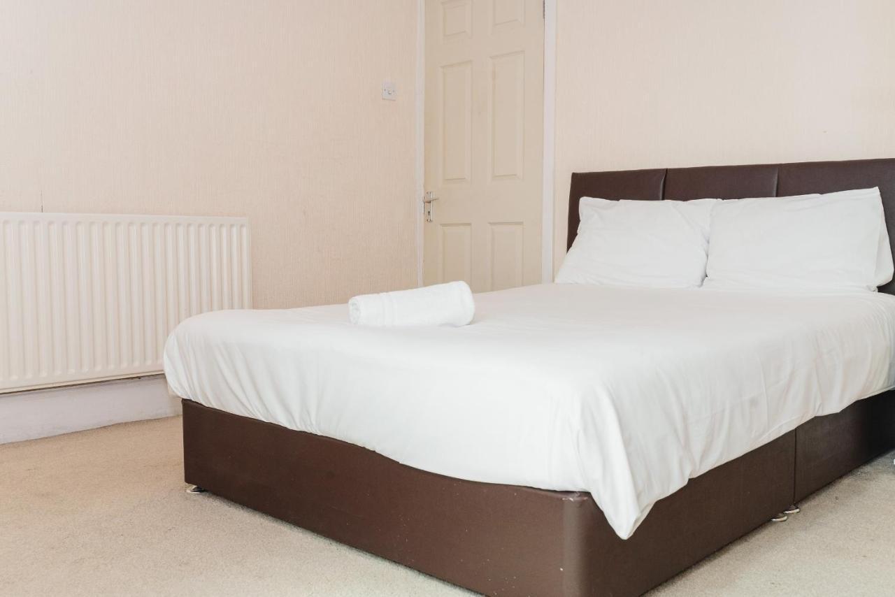 Hanley Park House Villa Stoke-on-Trent Esterno foto